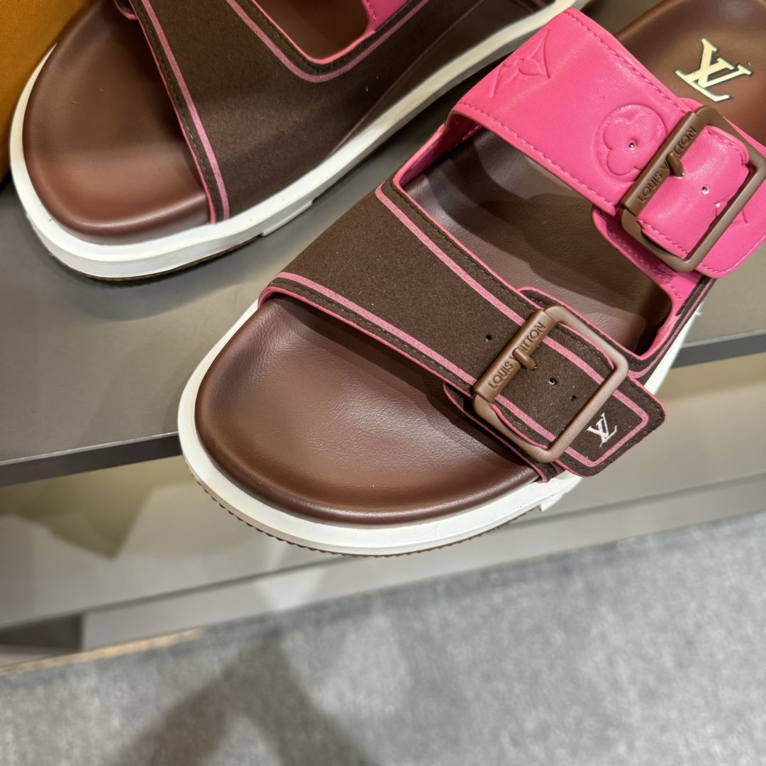 Louis Vuitton Slippers